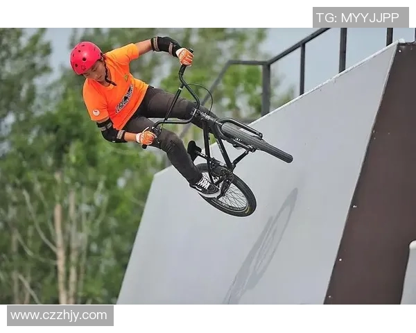 深圳极限运动队在极限运动会中的表现与比赛经验深度点评 深圳极限运动队在极限运动会中的表现与比赛经验深度点评