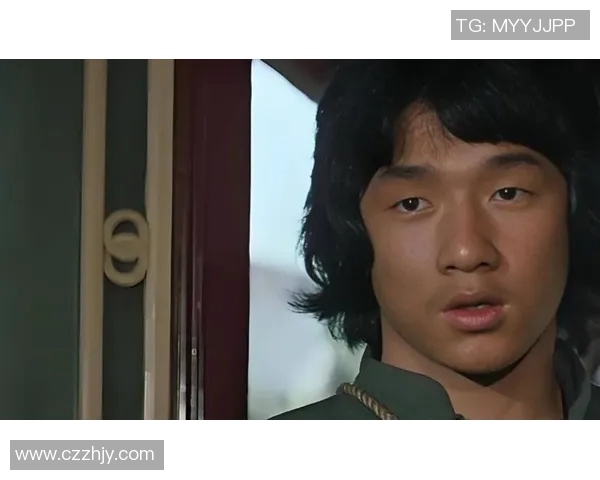 足球明星与成龙的精彩互动视频揭秘你不知道的故事与友谊 足球明星与成龙的精彩互动视频揭秘你不知道的故事与友谊